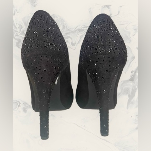 George black high heels with black rhinestones. Size 8 - Picture 5 of 9
